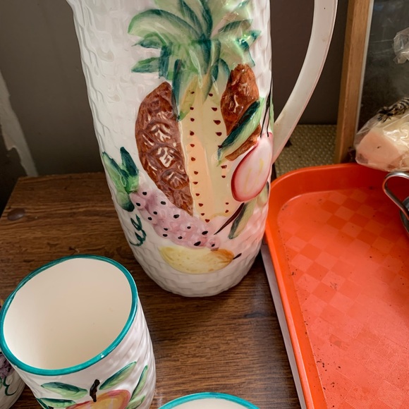 ➡️⭐️Rare⭐️⬅️ Hand-Crafted, FruitJuice/Lemonade Set Serving Pitcher & 6 Tumblers - Picture 6 of 7